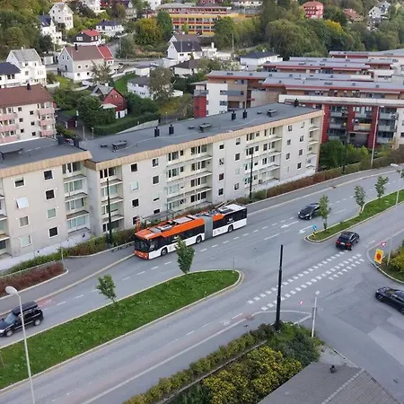 Nydelig Leilighet, Free Parking Near Sentrum *